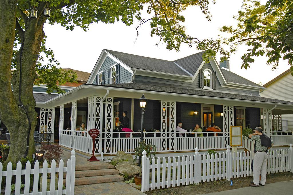 Shaw Club Hotel Niagara-on-the-Lake Ngoại thất bức ảnh